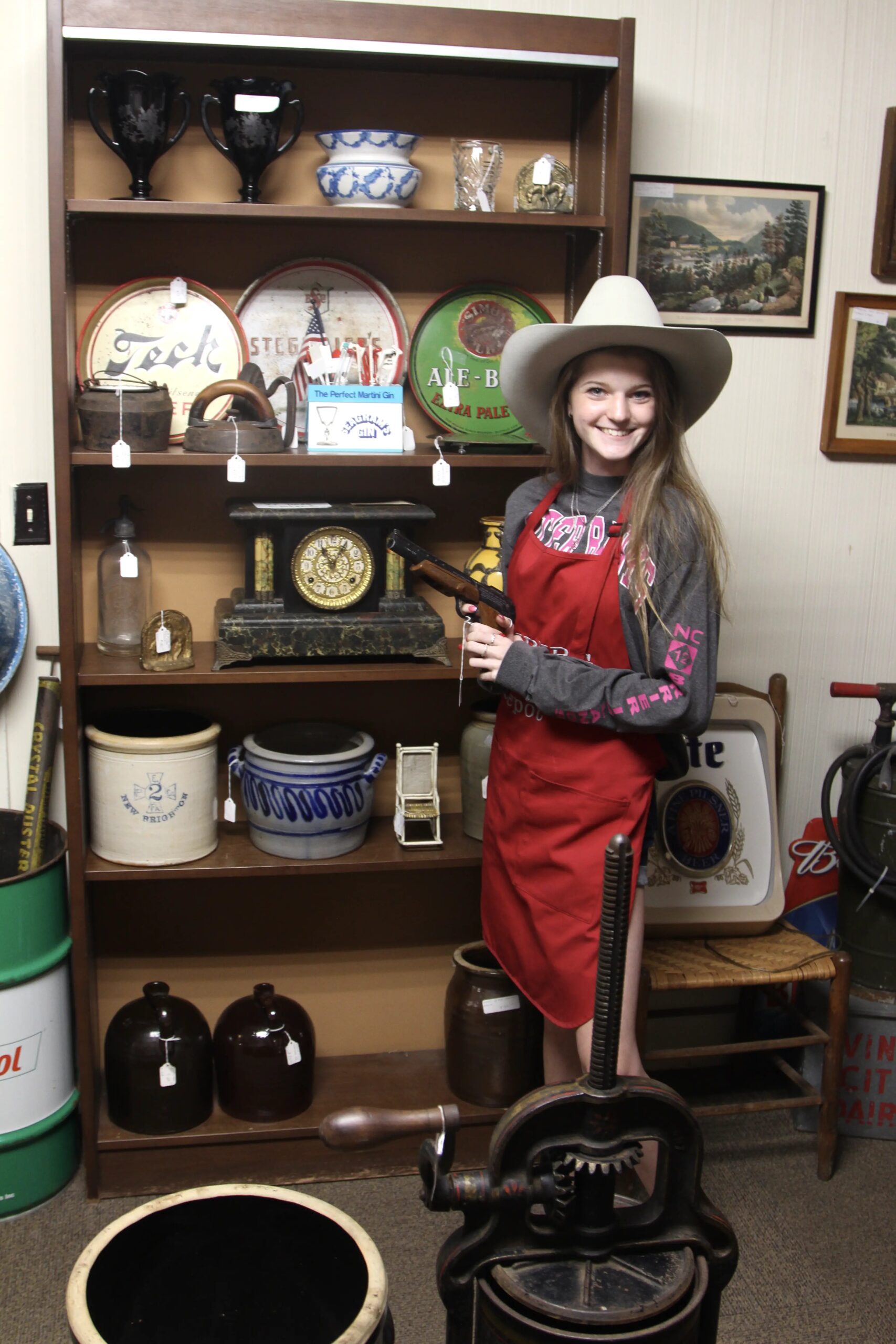 Fryburg Old Treasures Depot Offers Unique Antiques