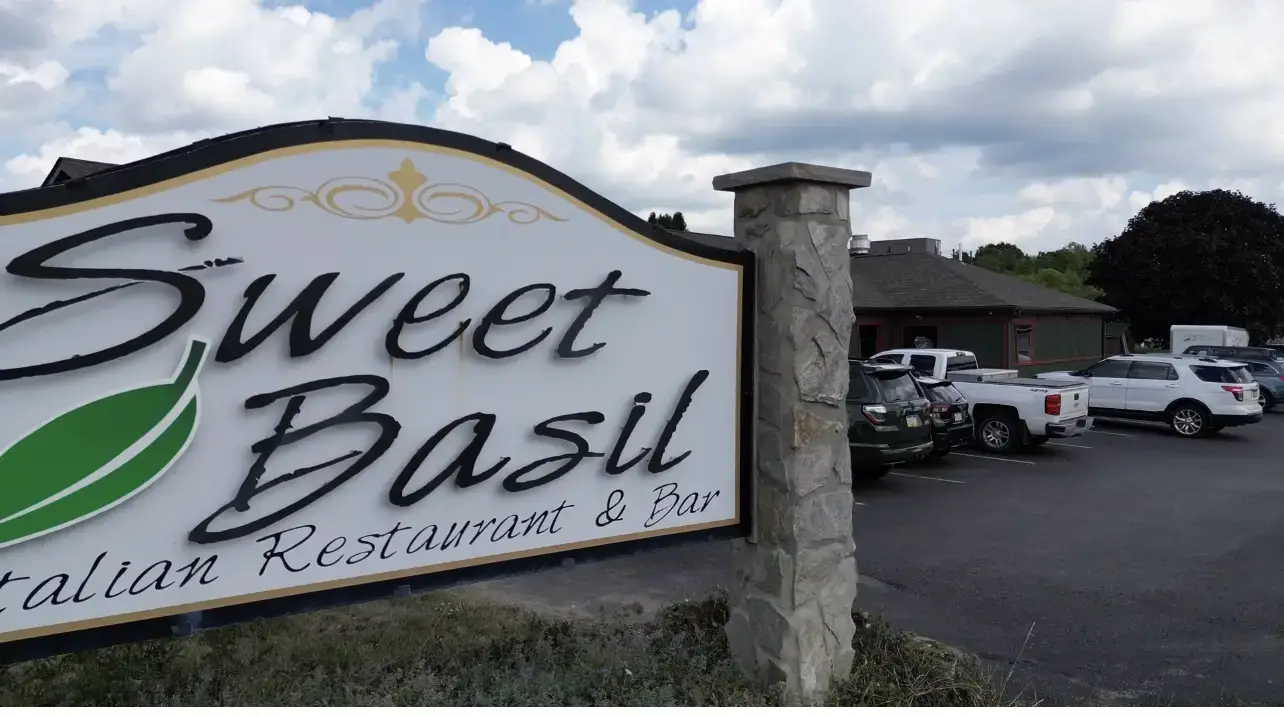 SPONSORED: Prime Rib on Saturday & Burgers on Sunday at Sweet Basil Restaurant!